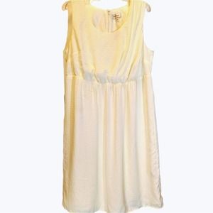 Avenue sleeveless dress cream sz 18